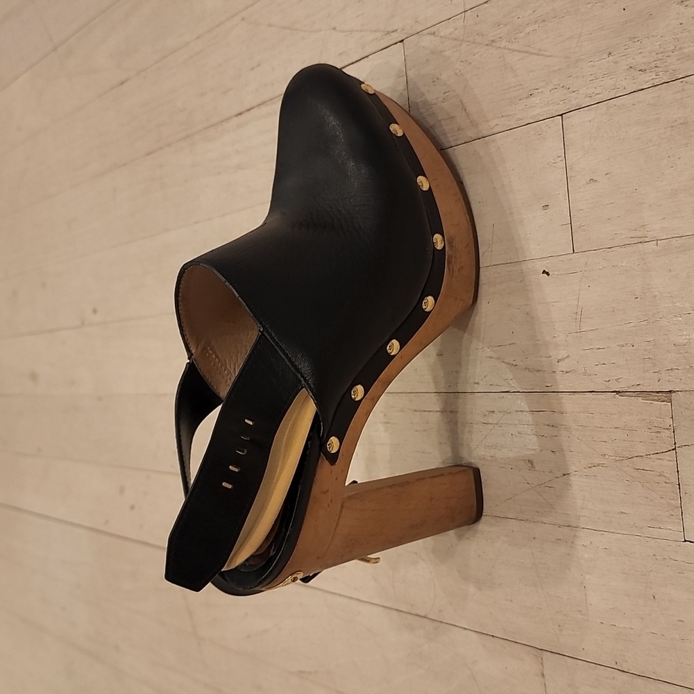 Michael Kors pumps